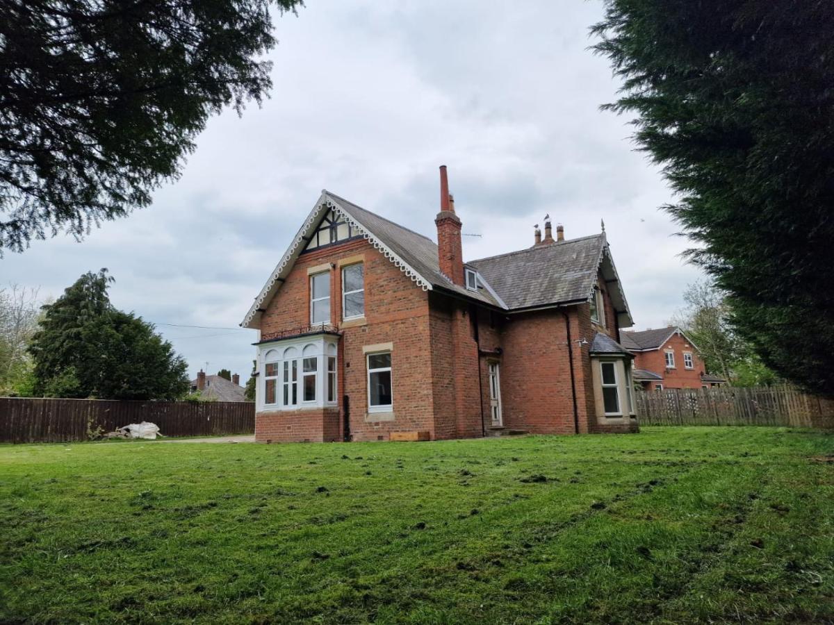 Dawson House Hotel Darlington  Exterior photo
